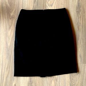 Banana Republic Factory Pencil Skirt ✏️